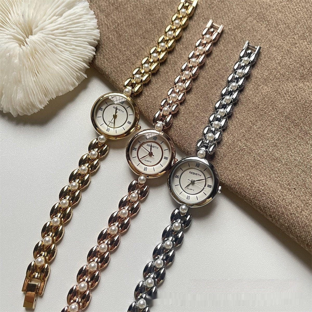 Roman Pearl Chain Watch