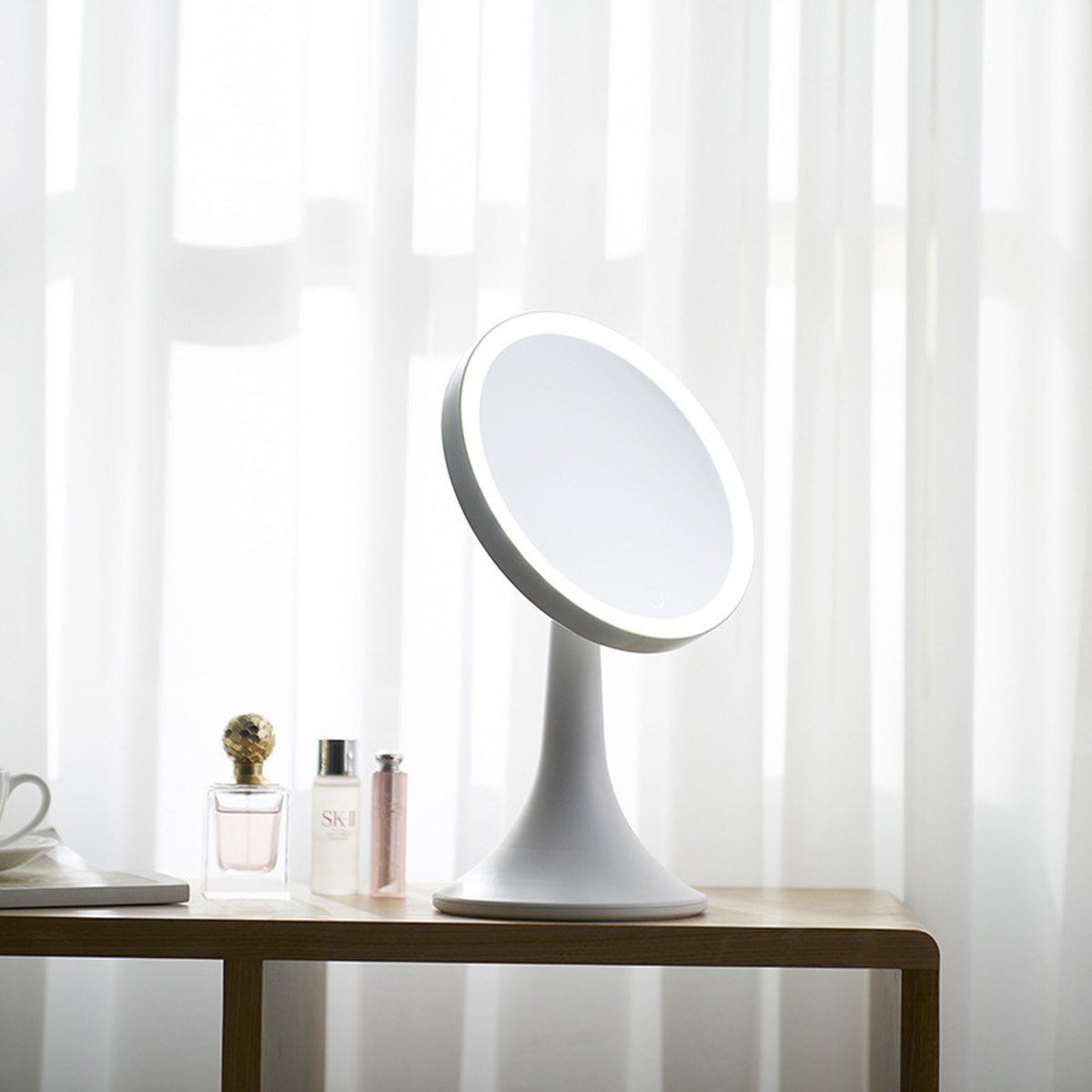 Round LED Makeup Mirror