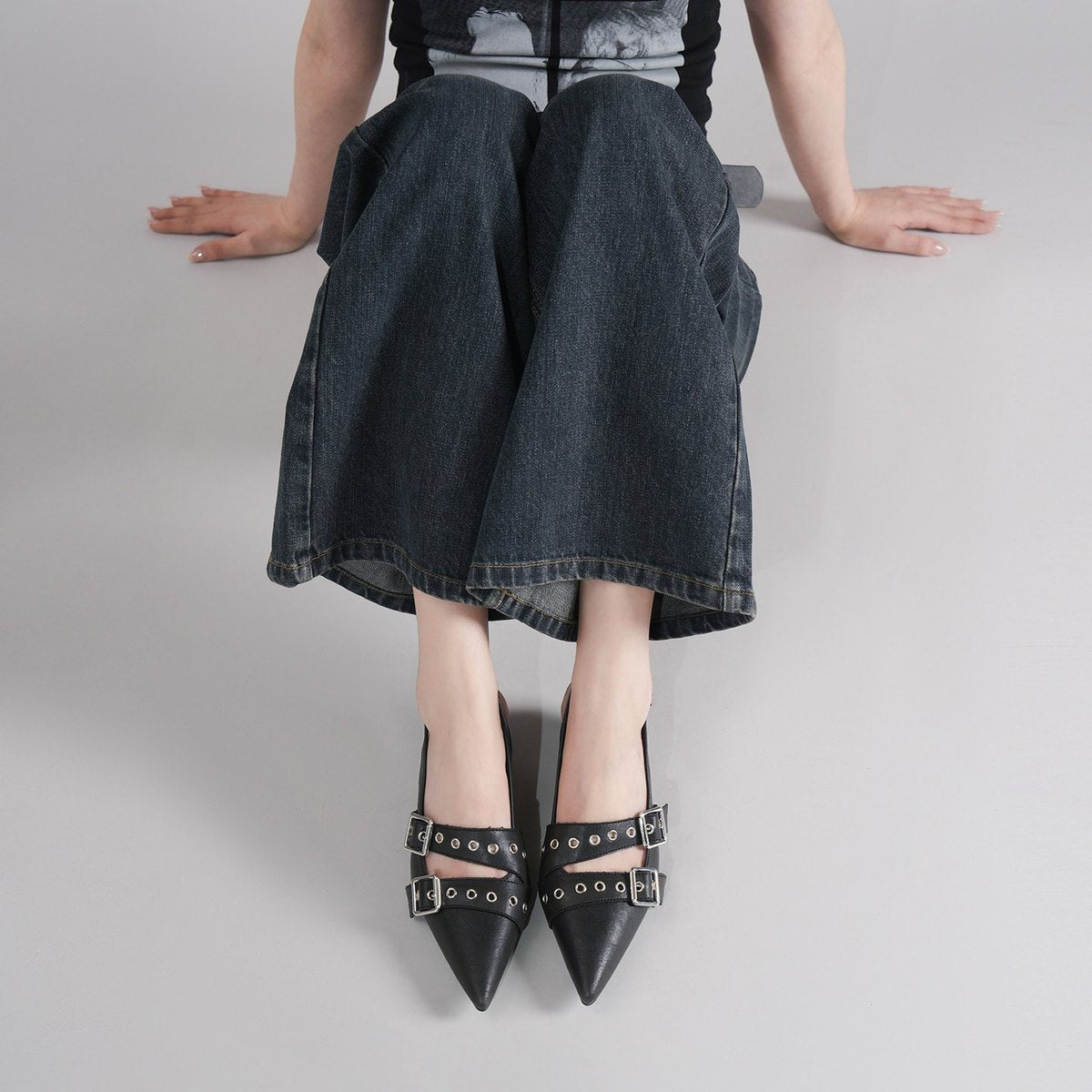 Women's Black Punk Double Buckle Eyelet Pointed Toe