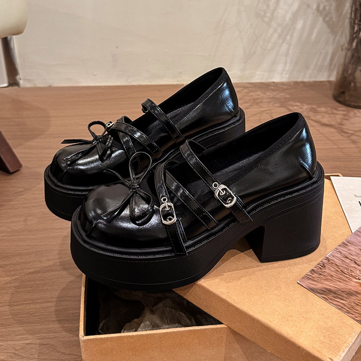 Women's Black Round Toe Platform Mary Janes French