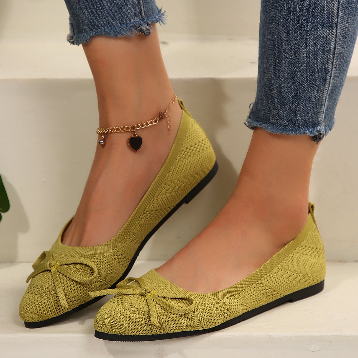 Women's Bow Knitted Loafers Pointed-toed Flats Shoes