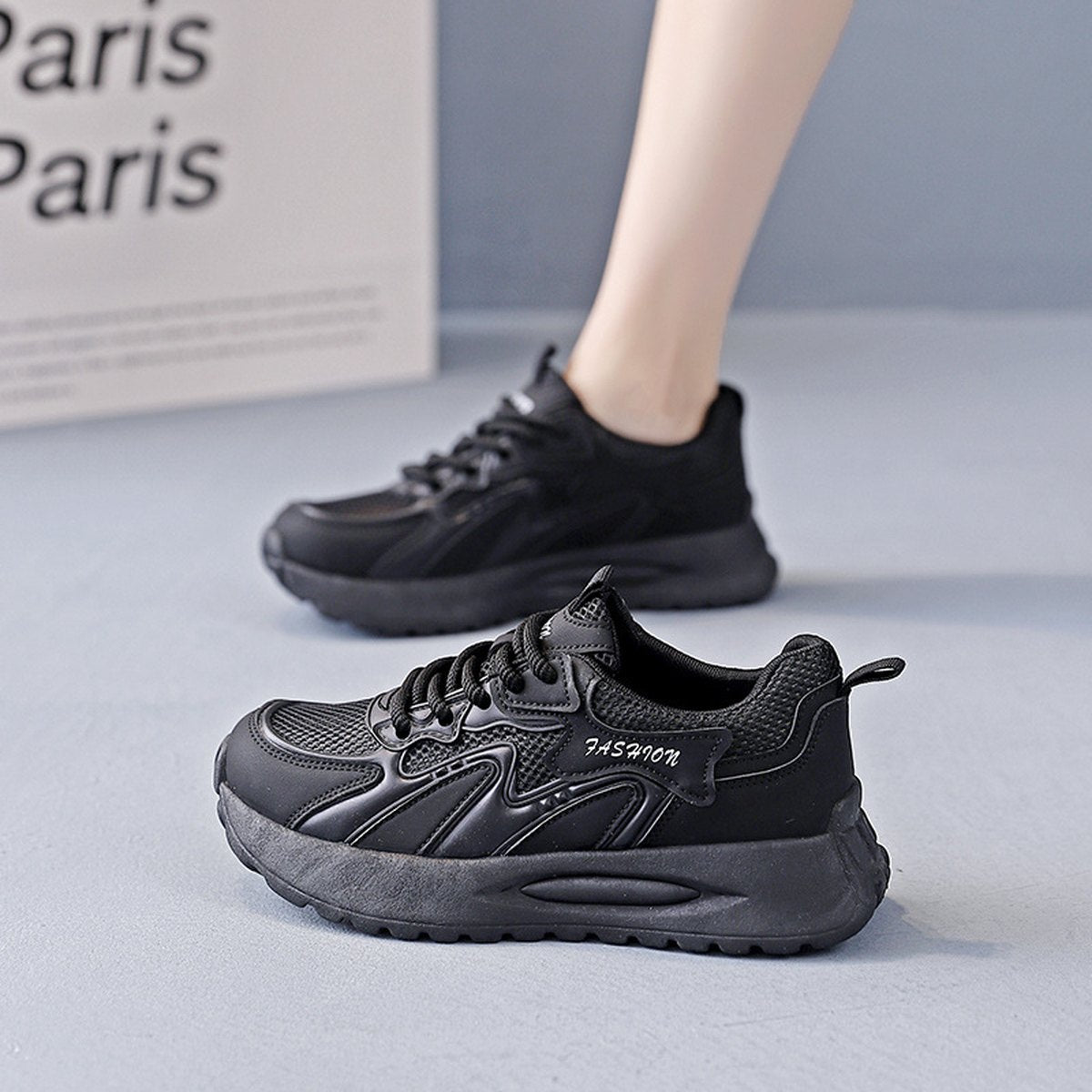 Women's Breathable Mesh Running Shoes Nonslip Sole