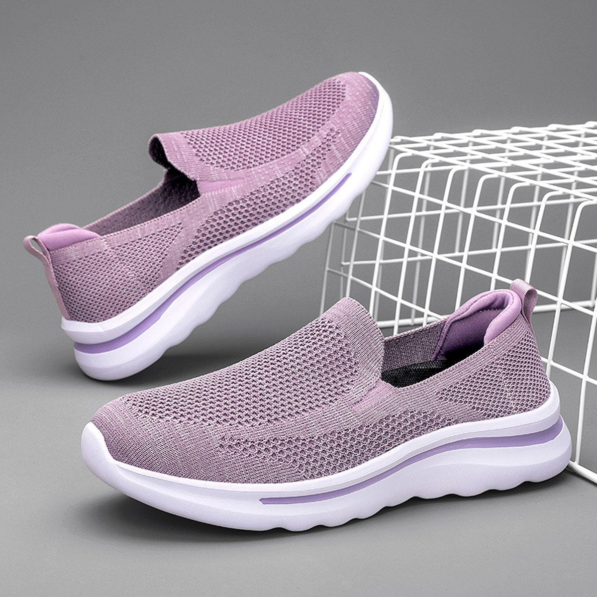 Women's Breathable Mesh Sports Walking Jogging Flat Shoes