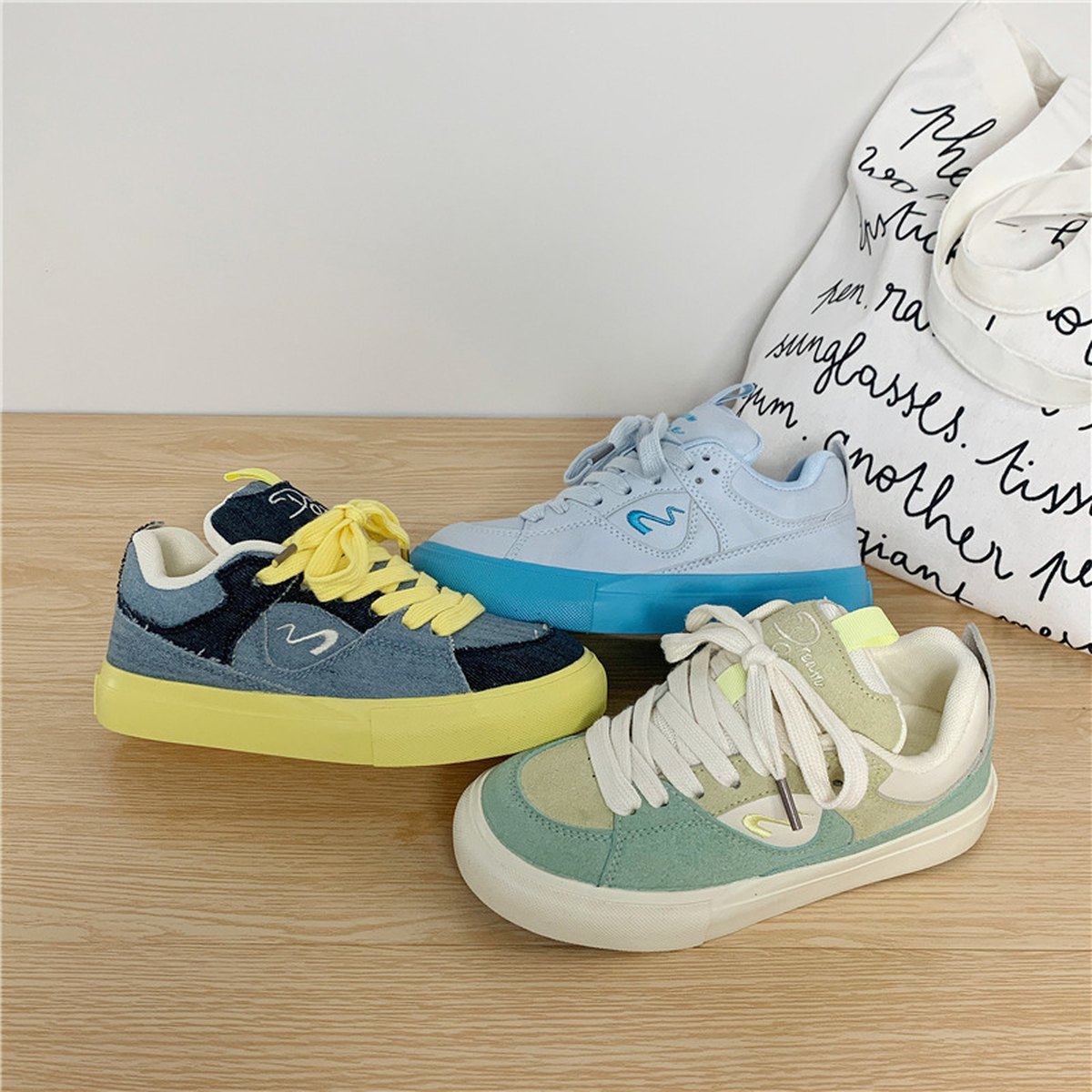 Women's Canvas Platform Sneakers