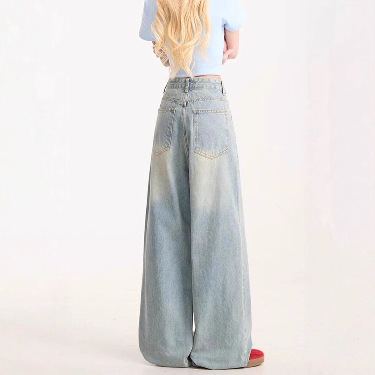 Women's Cartoon Embroidered Jeans