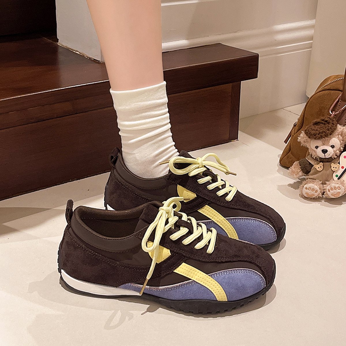 Women's Classic Elegant Round Toe Block Low Heel