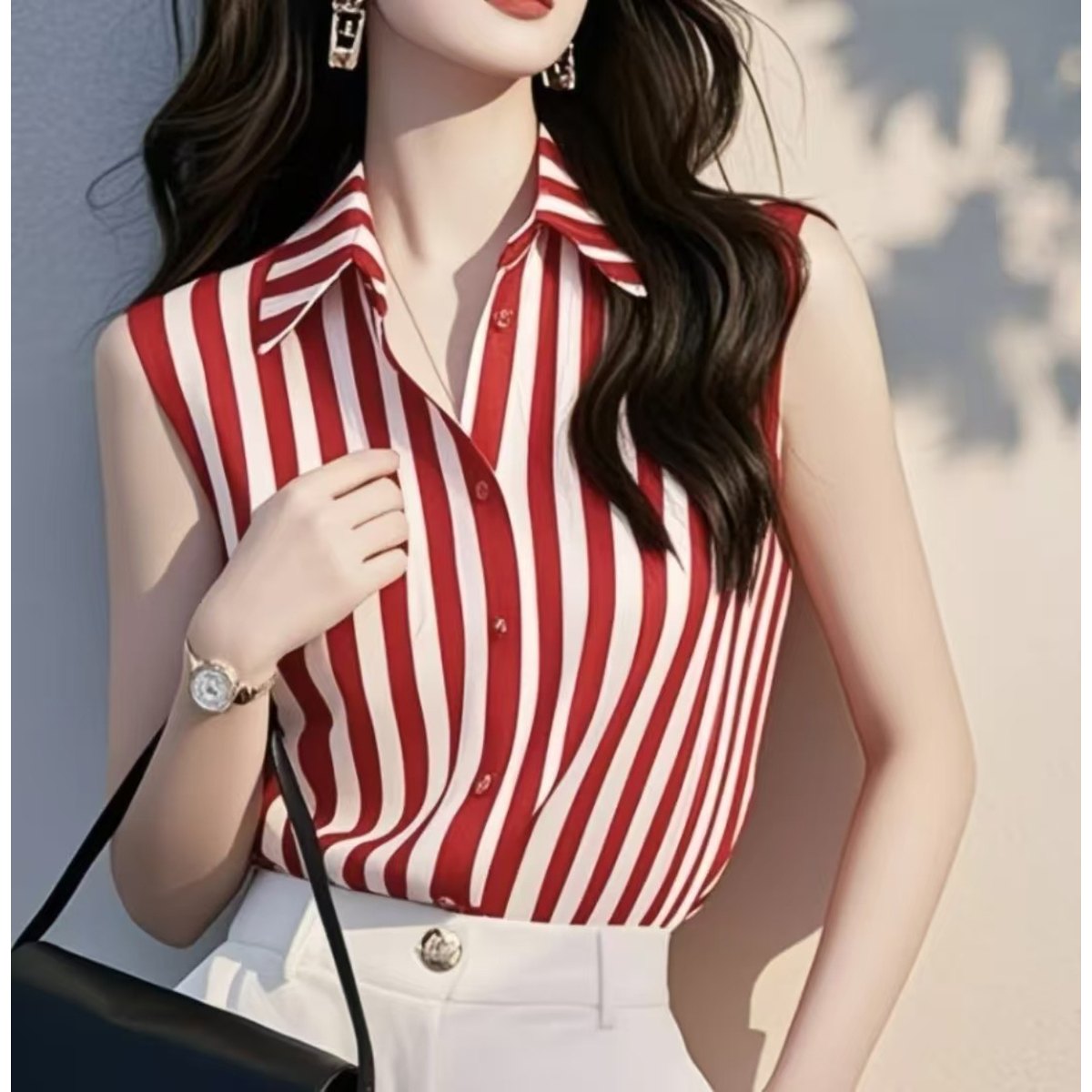 Women's Classic Striped Sleeveless Blouse