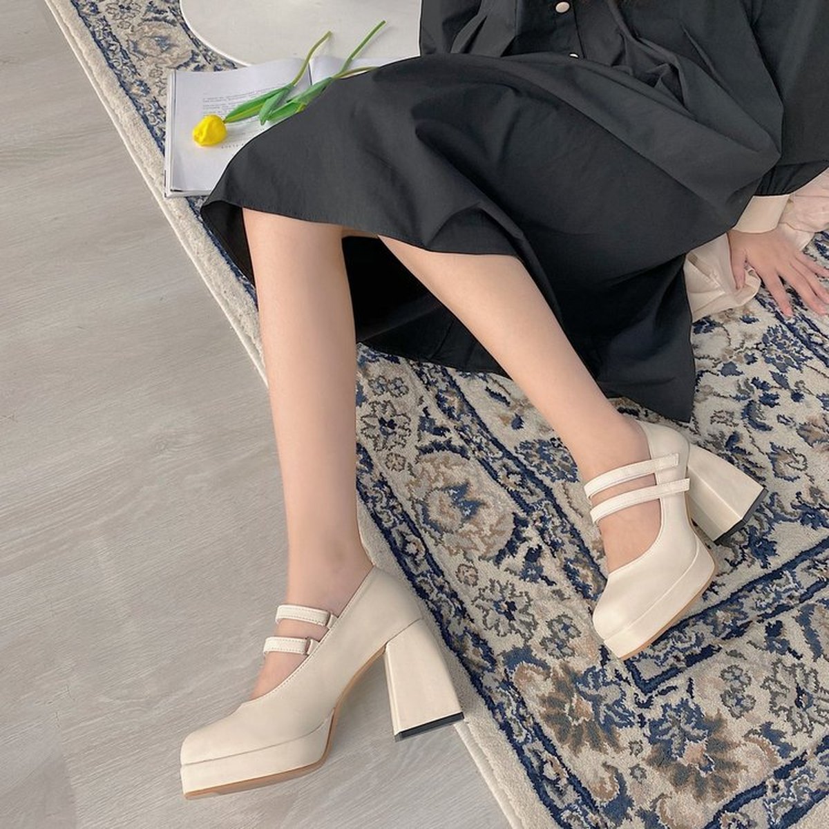 Women's Double Strap Mary Jane Pumps Round Toe
