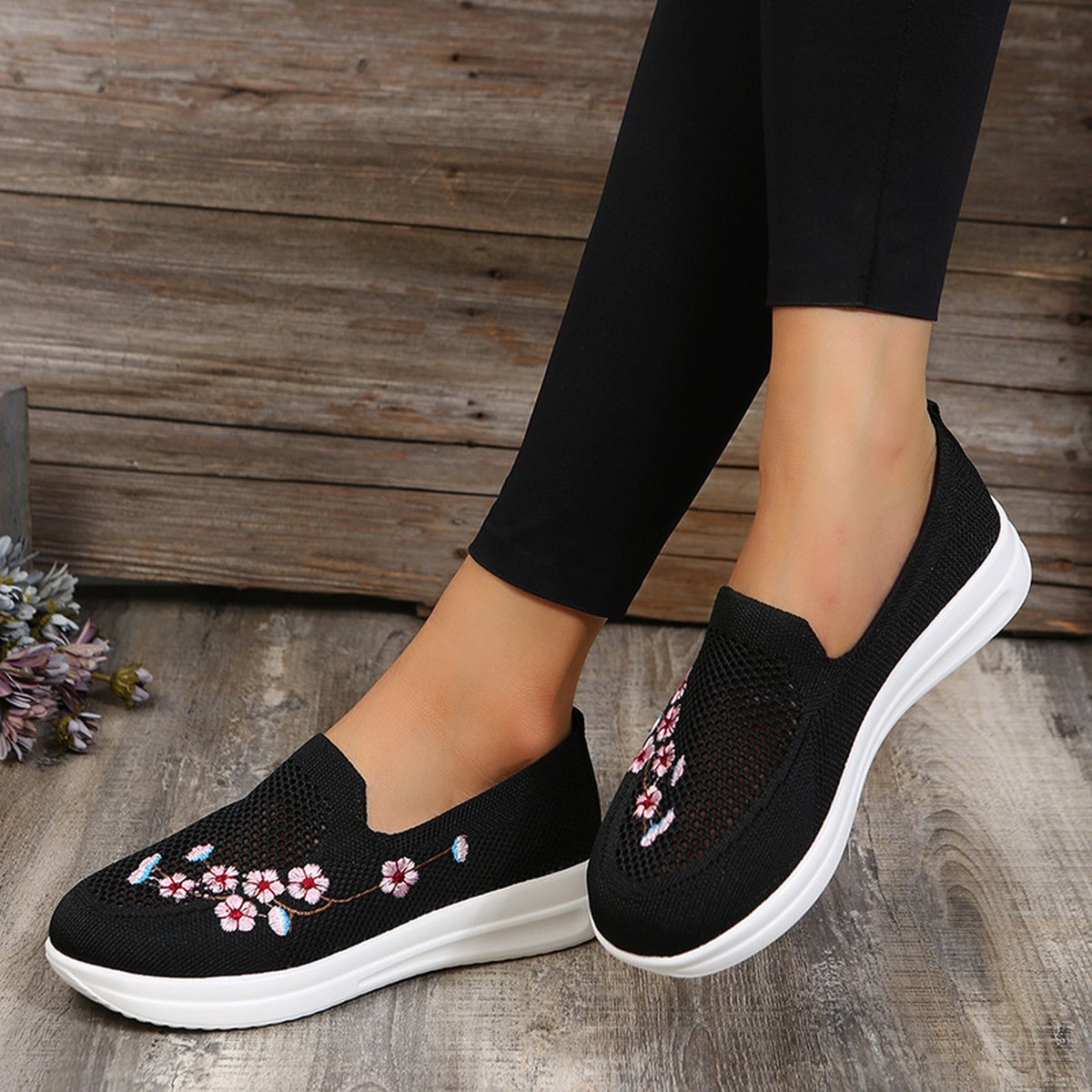 Women's Embroidered Mesh Loafers