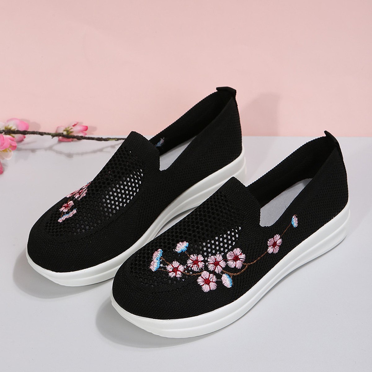 Women's Embroidered Mesh Loafers