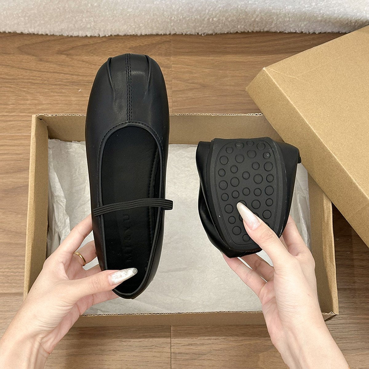 Women's Flat Vintage Unique Design Low Cut Flats