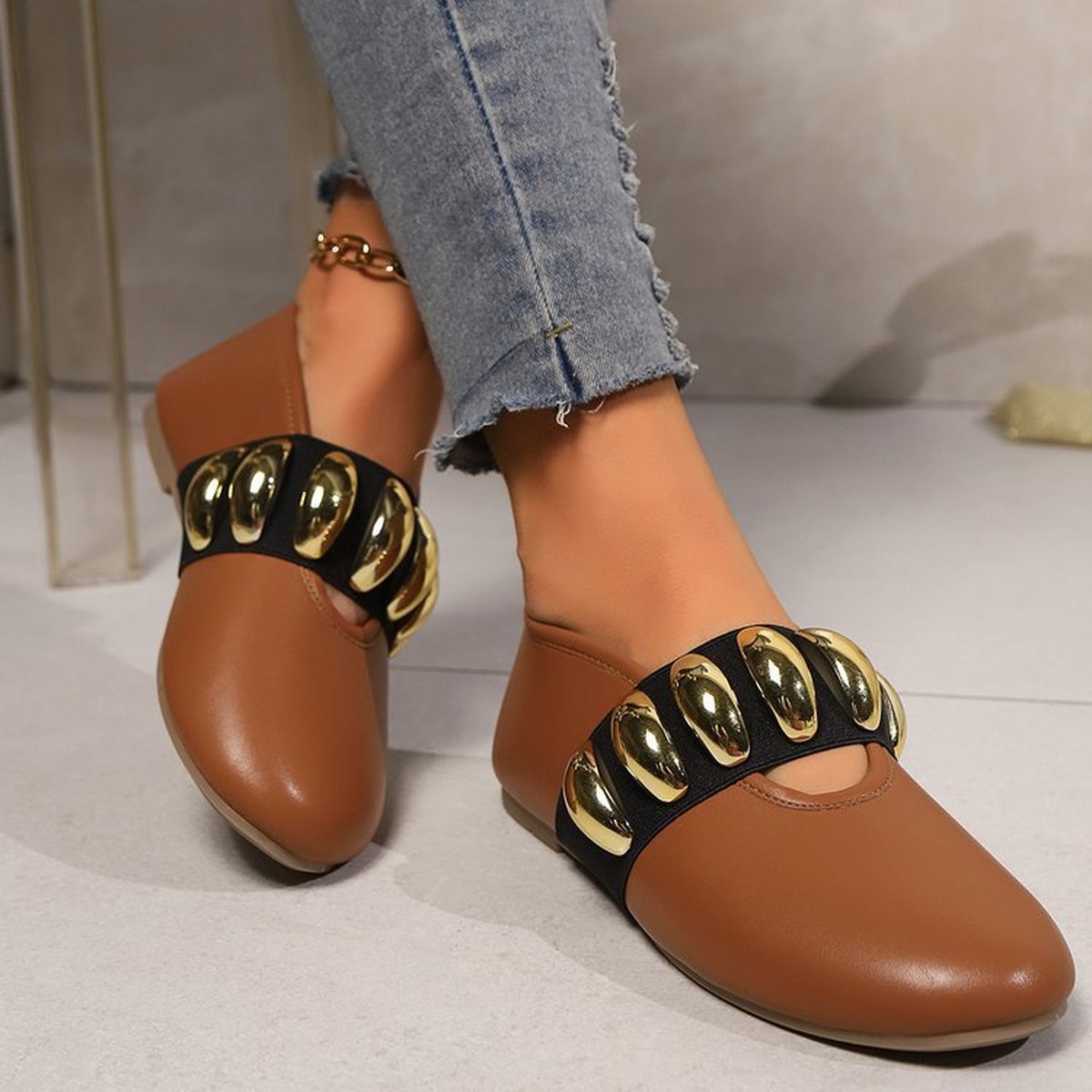 Women's Flats Shoes Metal Buckle Design Round Toe