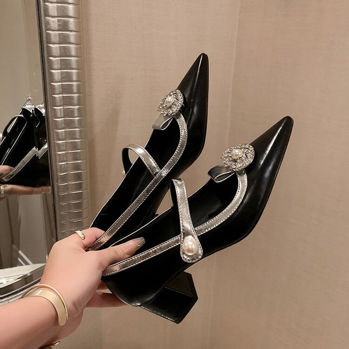 Women's Full Leather Buckle High Heel Shoes Pointed