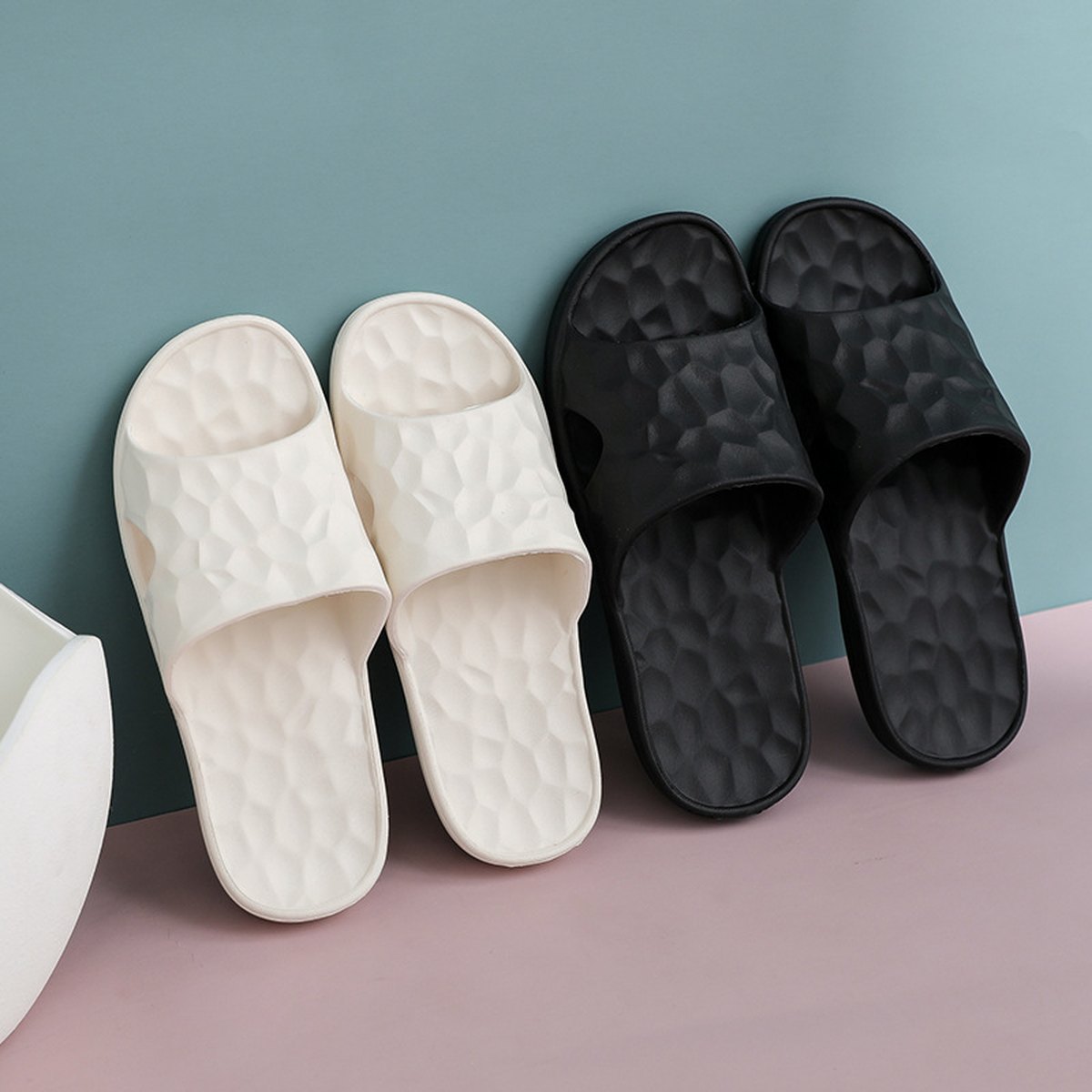 Women's Geometric Bathroom Slippers