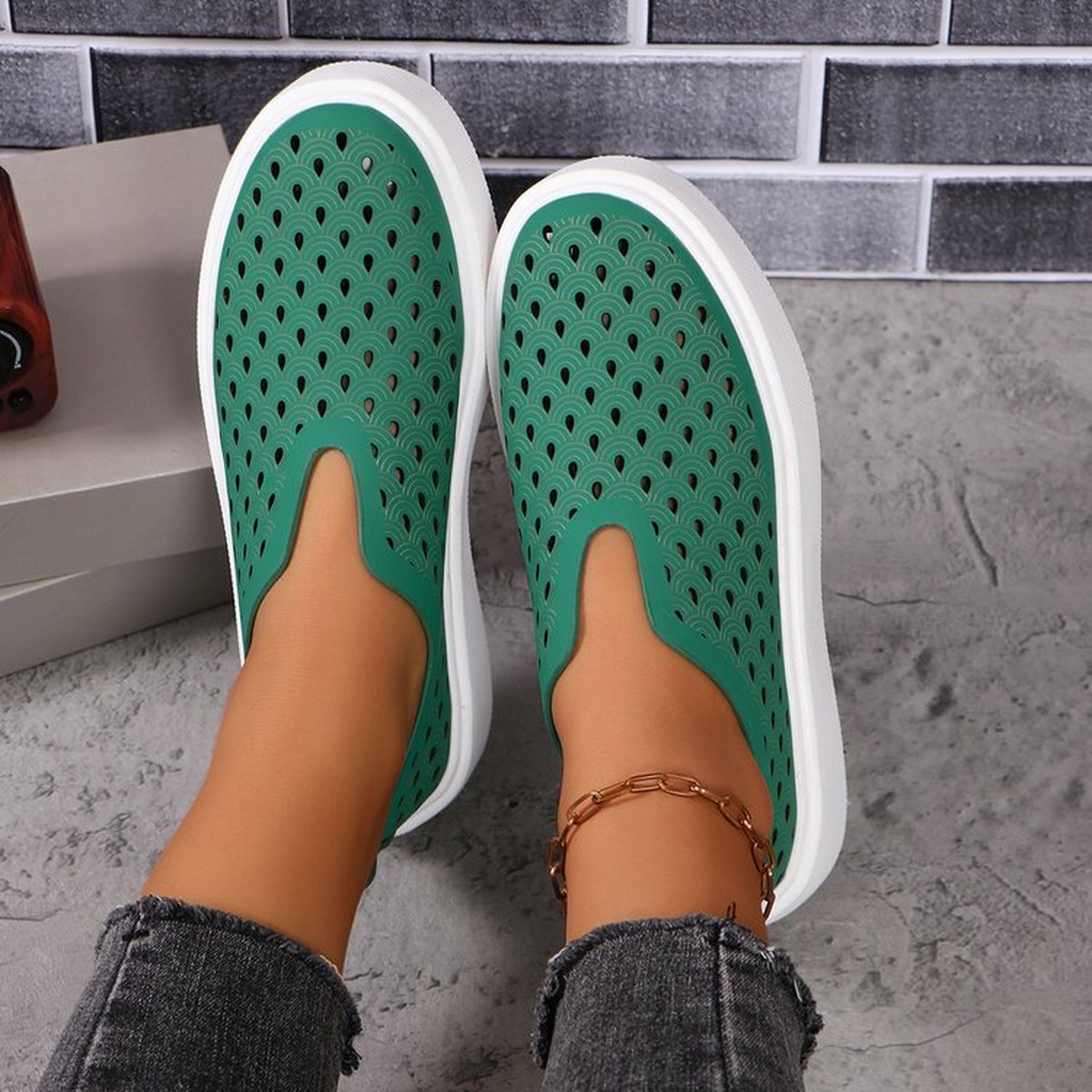 Women's Hollow-Out Slip-On Flats