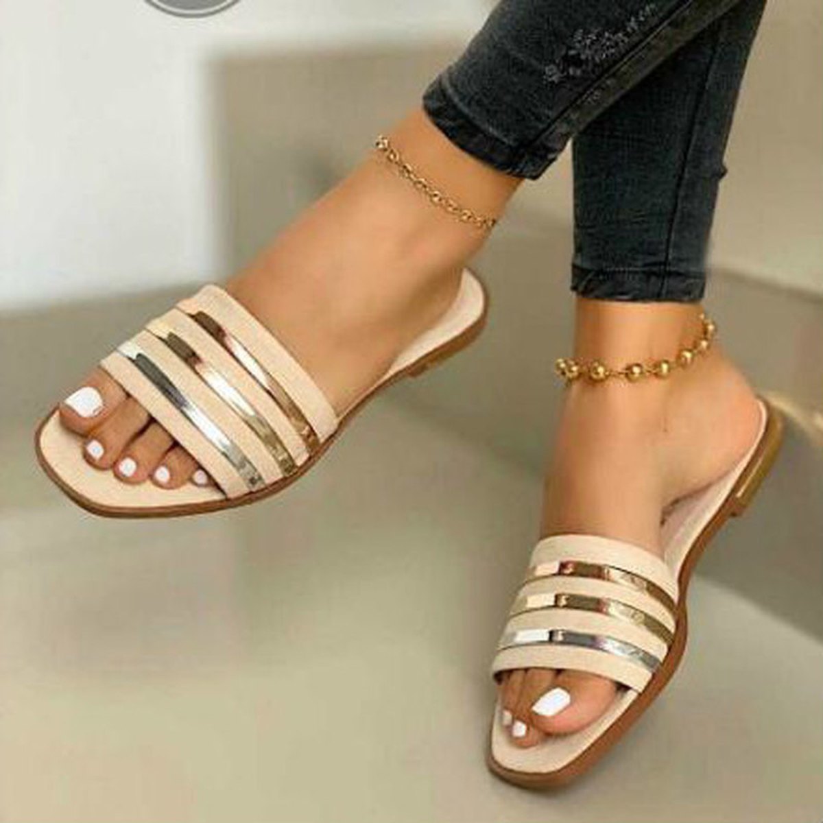 Women's Hollow-Out Slippers