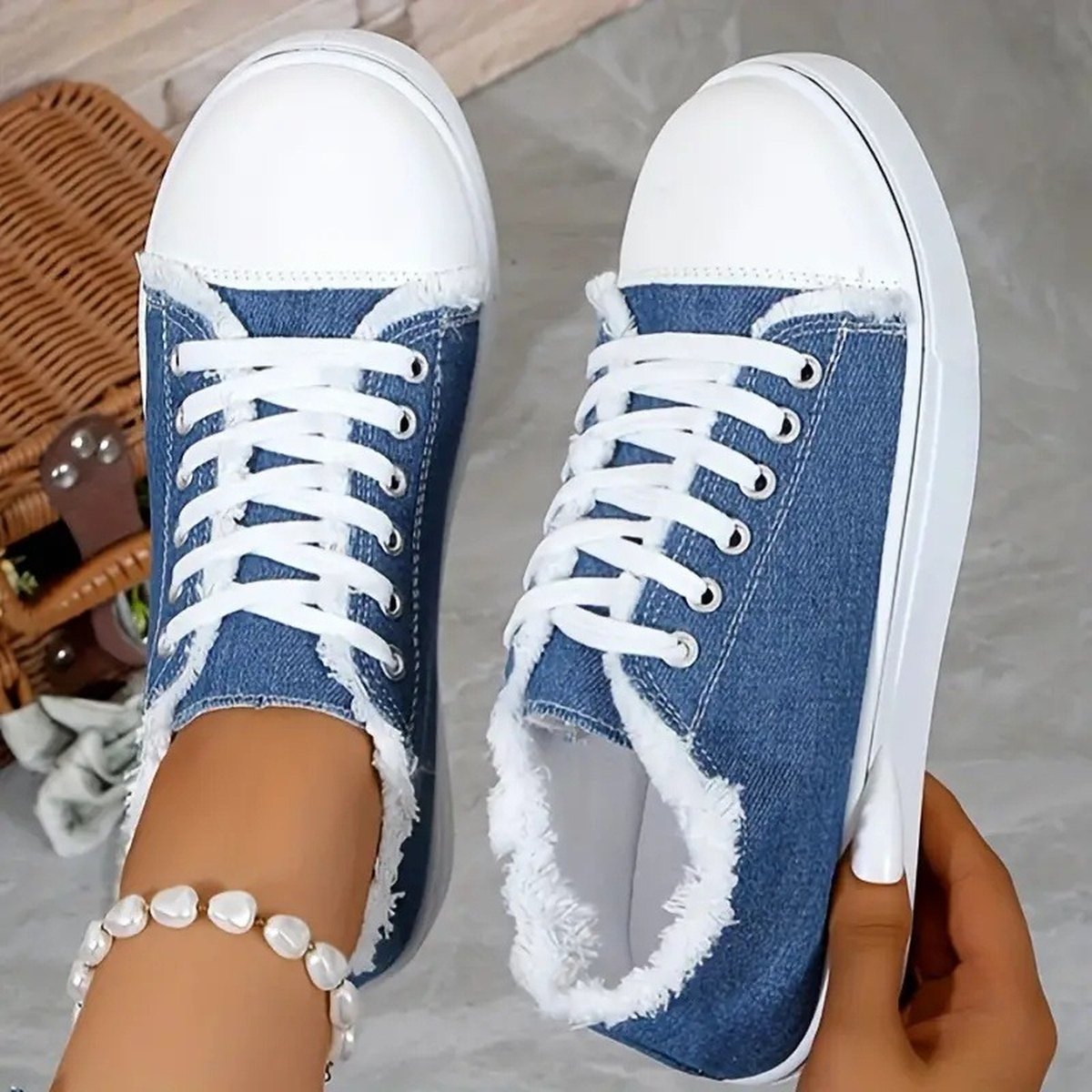 Women's Lightweight Canvas Shoes In Larger Sizes