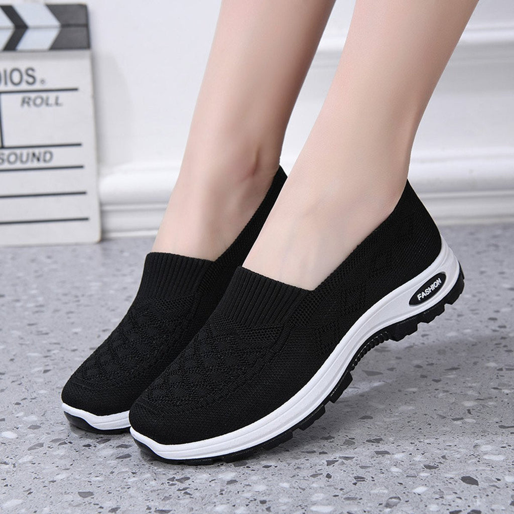 Women's Non-slip Soft-soled Flyknit Walking Shoes Classic Breathable