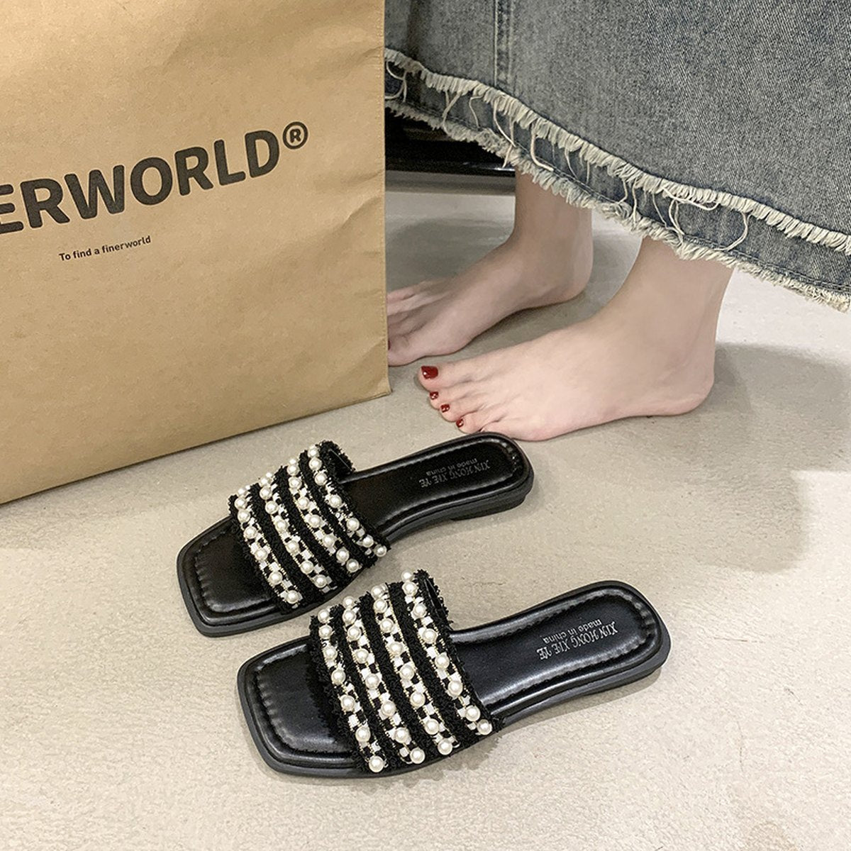 Women's Pearl-embellished Flat Slide Sandals