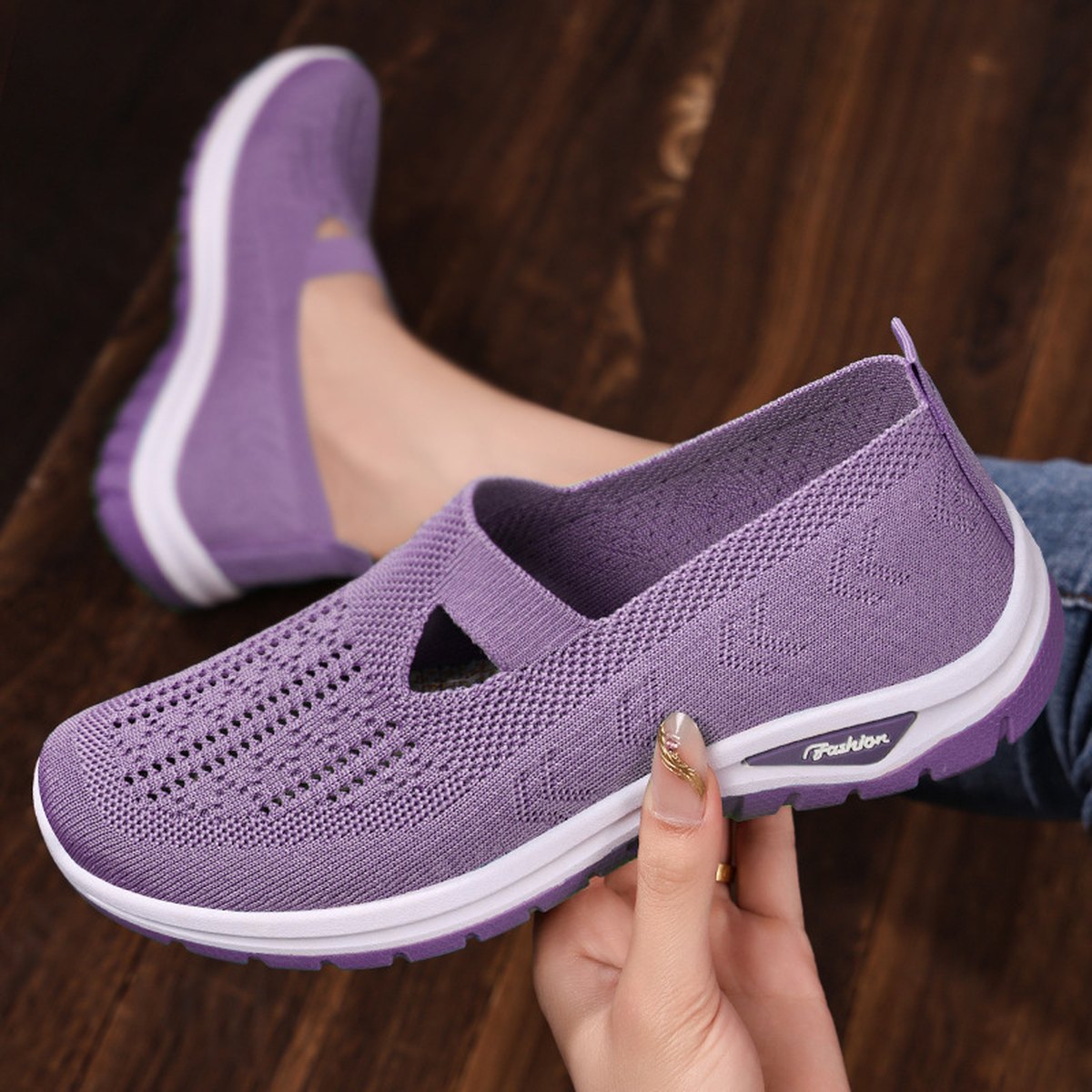 Women's Plus Size Breathable Mesh Slip-on Old Beijing