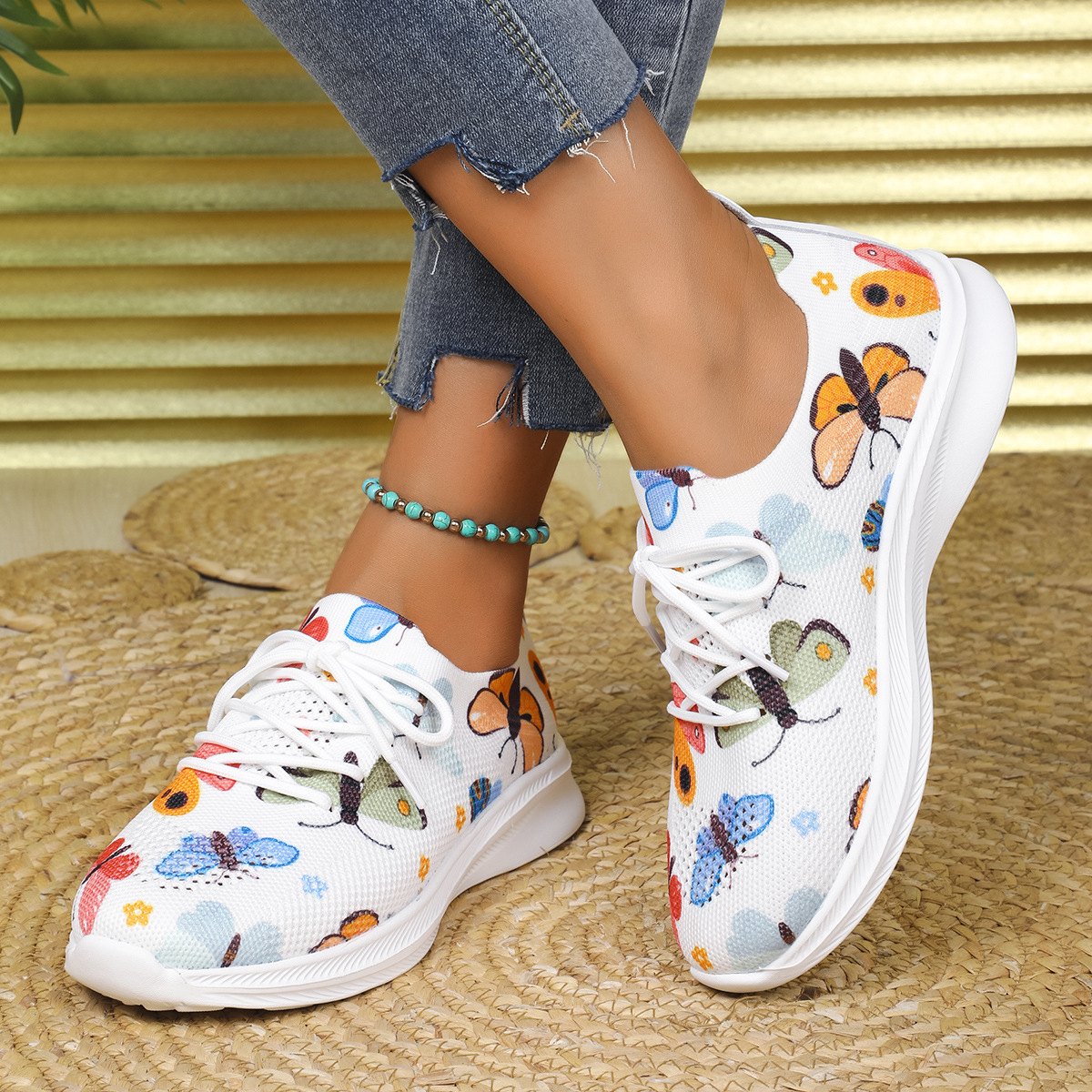Women's Plus Size Printed Lightweight Fly-knit Sneakers