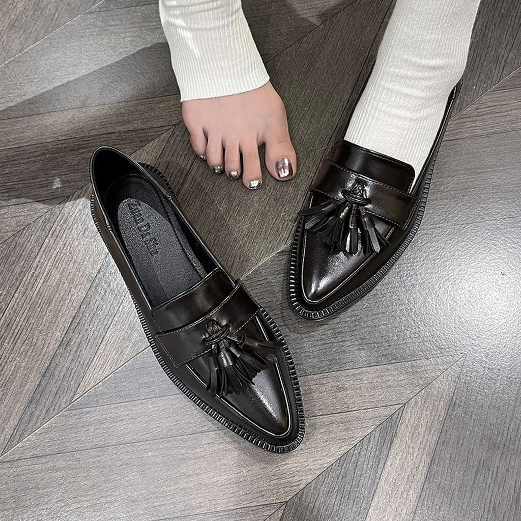 Women's Pointed-toe Slip-on Tassel Shoes In Plus Sizes