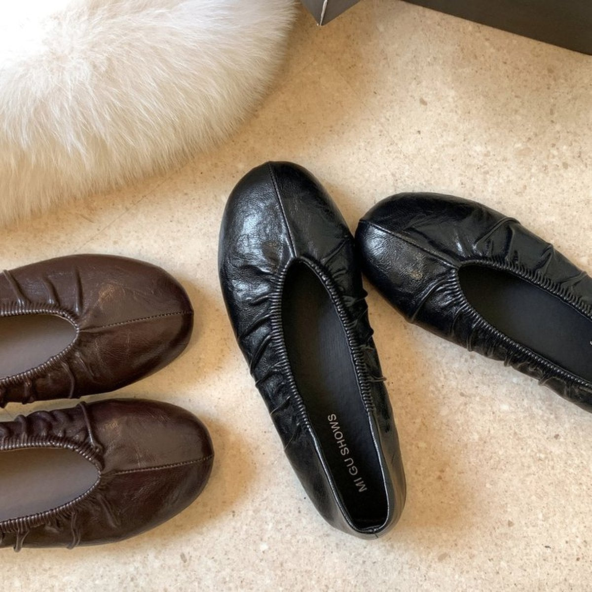 Women's Retro- Pleated Ballet Flats