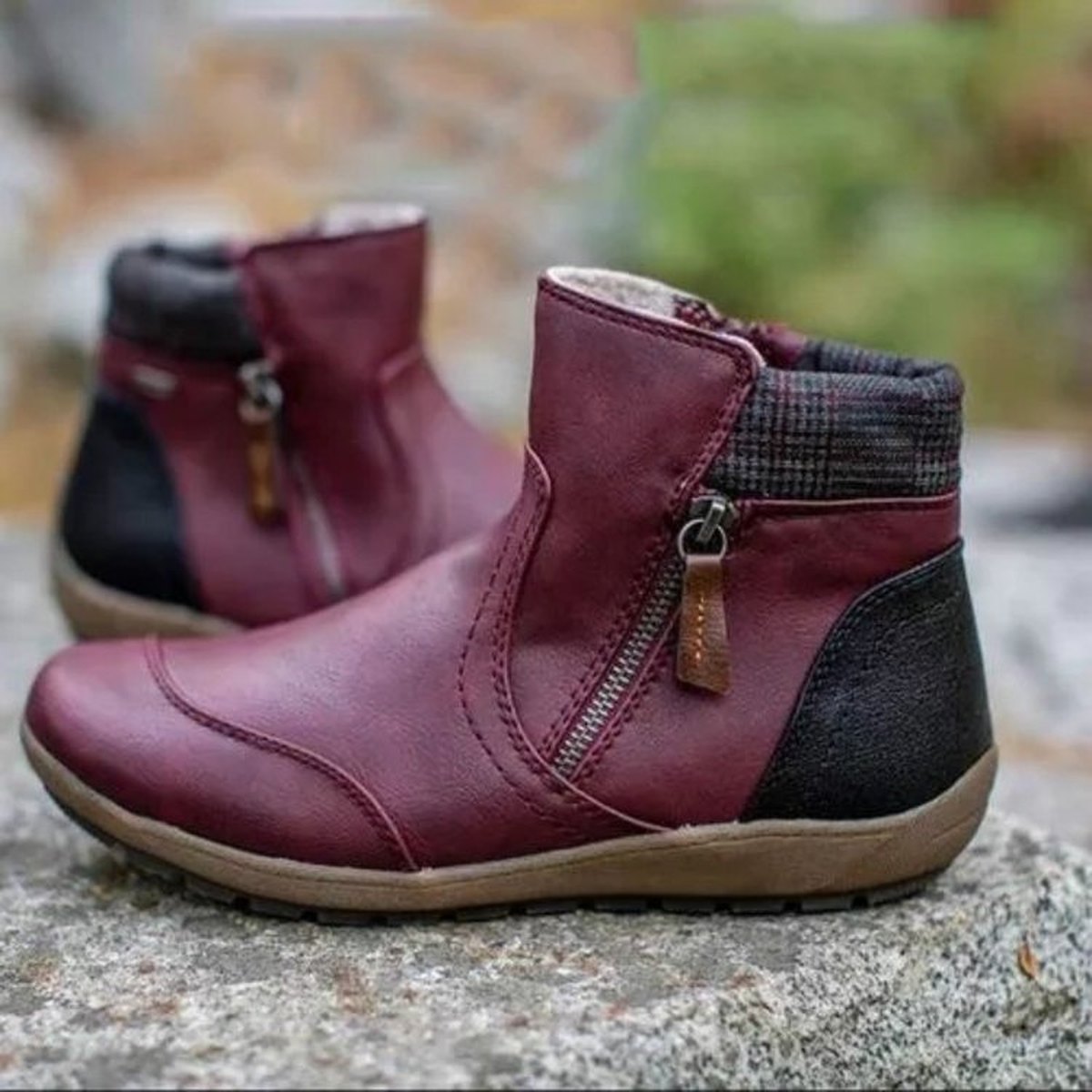 Women's Retro Side Zip Ankle Boots