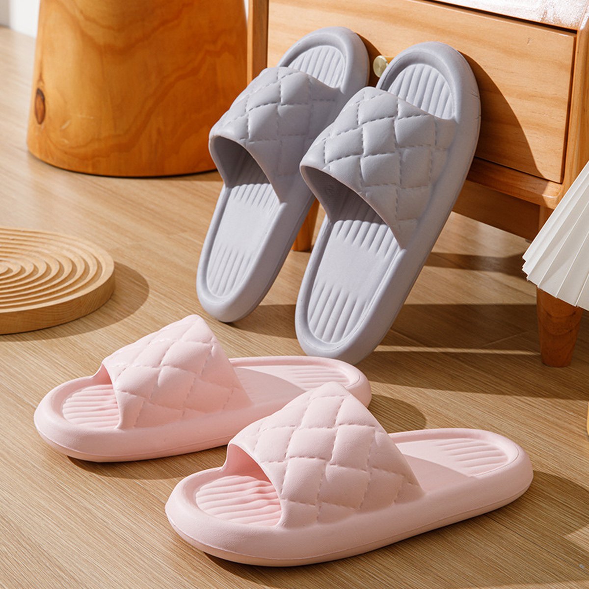 Women's Rhombus Home Slippers Non-slip Floor Bathroom Slipper