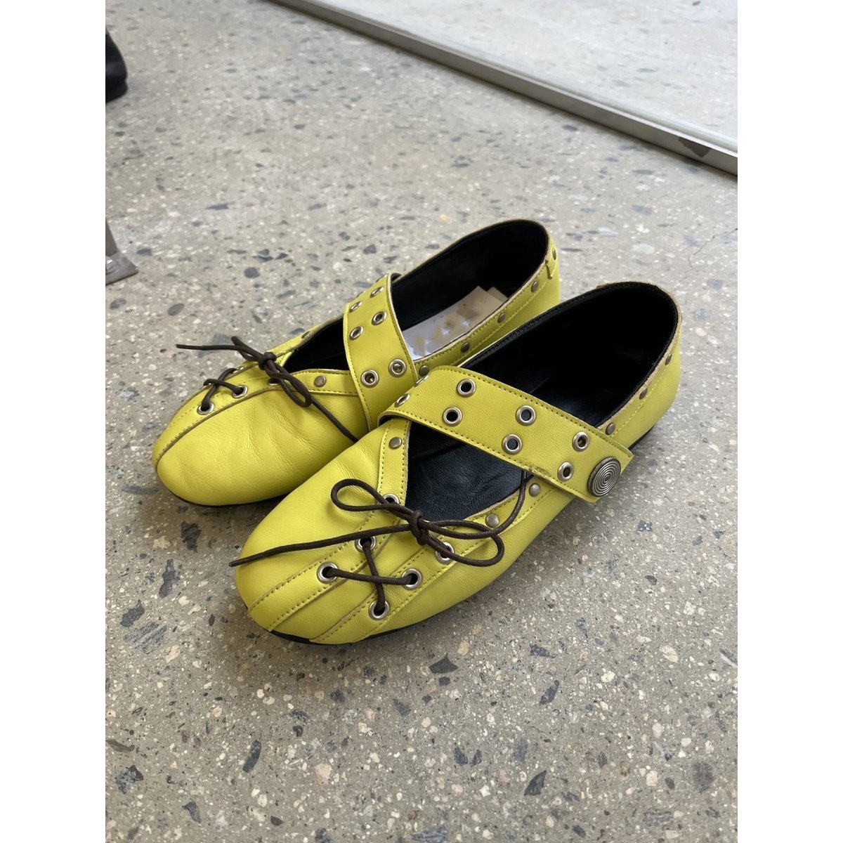 Women's Rivet-strap Ballet Flats Flat-soled Round-toe Mary Jane