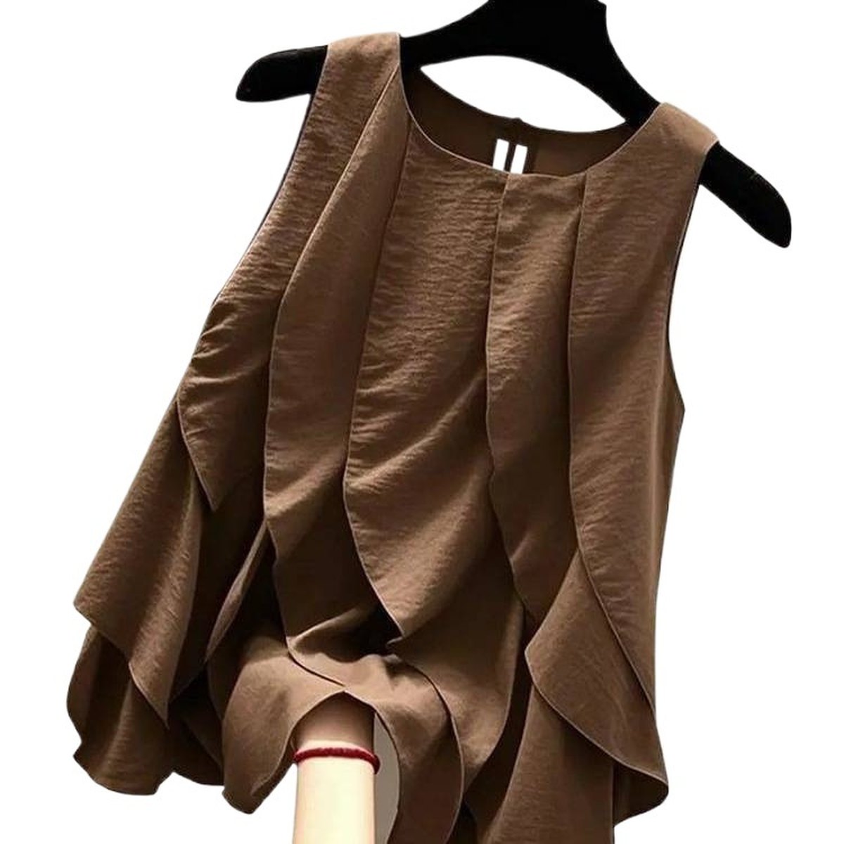 Women's Ruffled Sleeveless Blouse