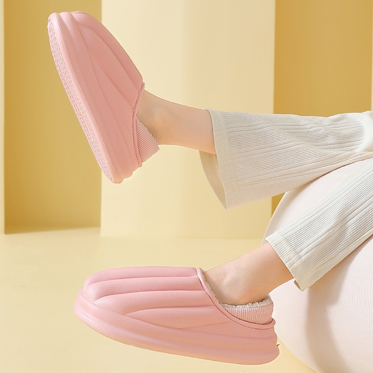 Women's Shell Shape Design Cotton Shoes Waterproof Thick-soled