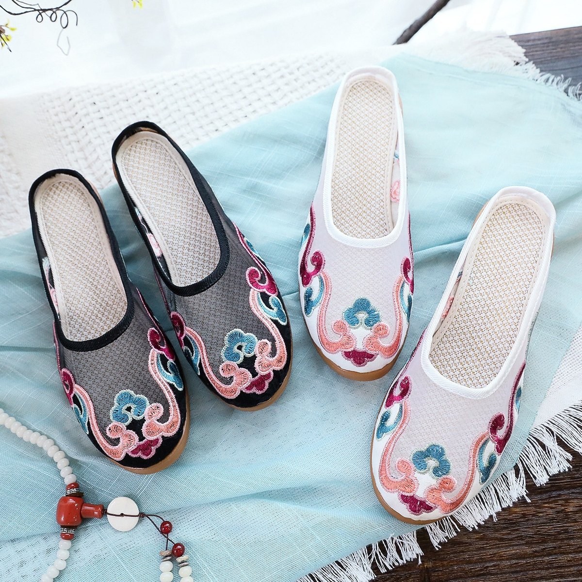 Women's Slippers Mesh Embroidered Cotton Shoes Casual Outdoor