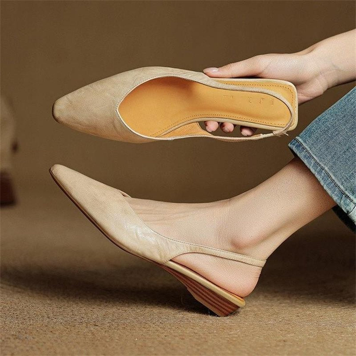 Women's Soft-leather Sandals Outdoor Mules Cutout Back