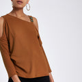 Women's Solid Color Off-shoulder Knit Top