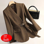 Women's Sophisticated Wool Blazer