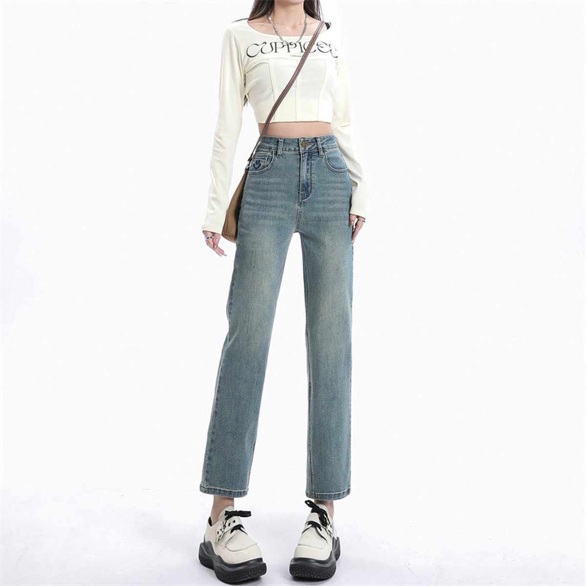 Women's Straight Jeans