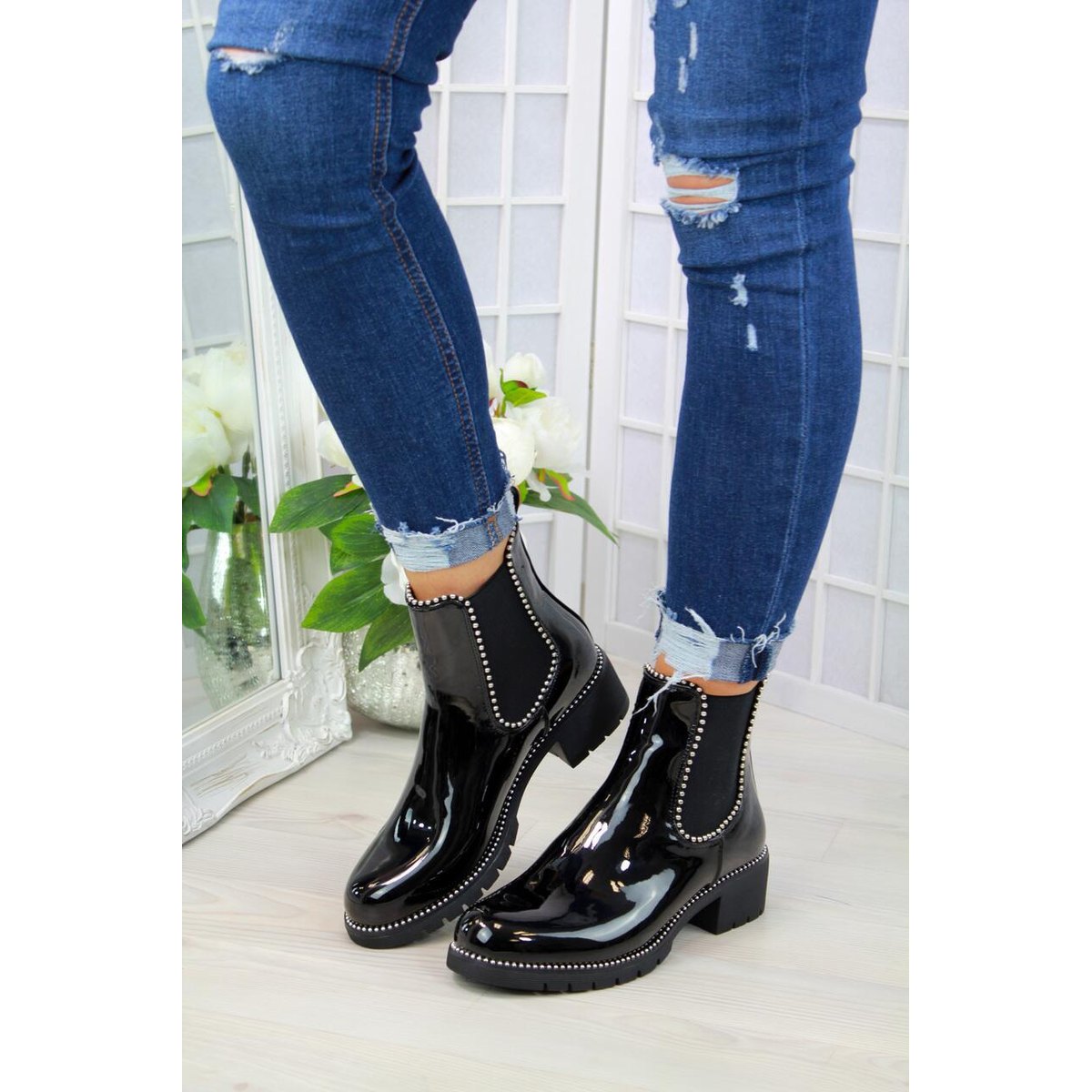 Women's Studded Chelsea Boots
