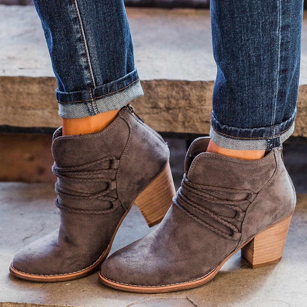 Women's V-Cut Chunky Ankle Boots