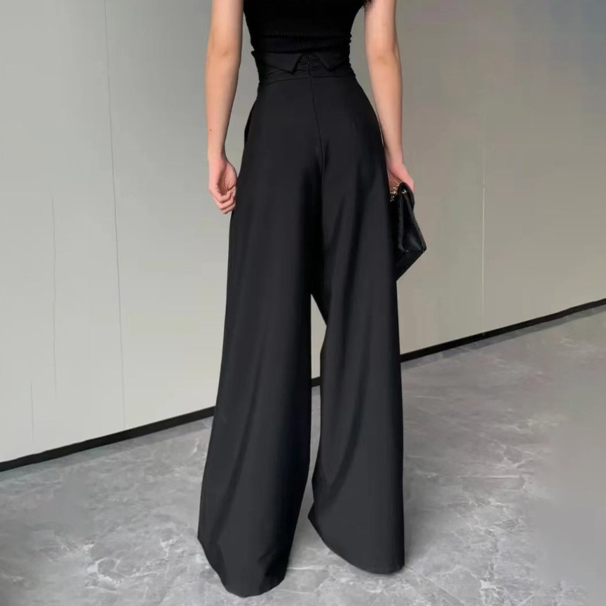 Women's Wide-Leg Pants