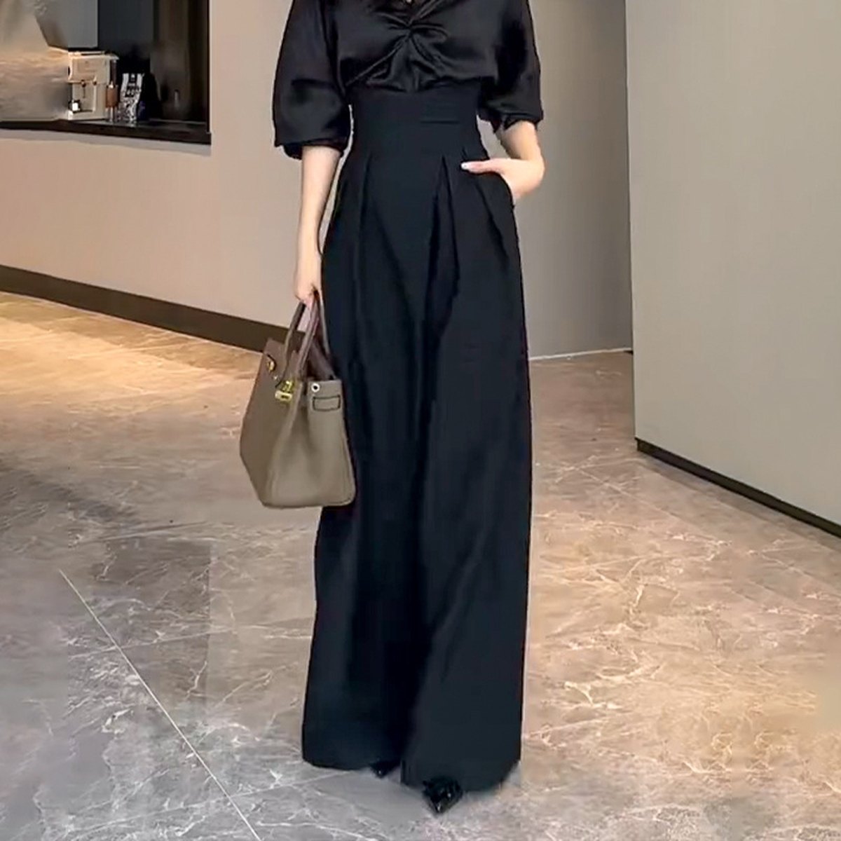 Women's Wide-Leg Pants