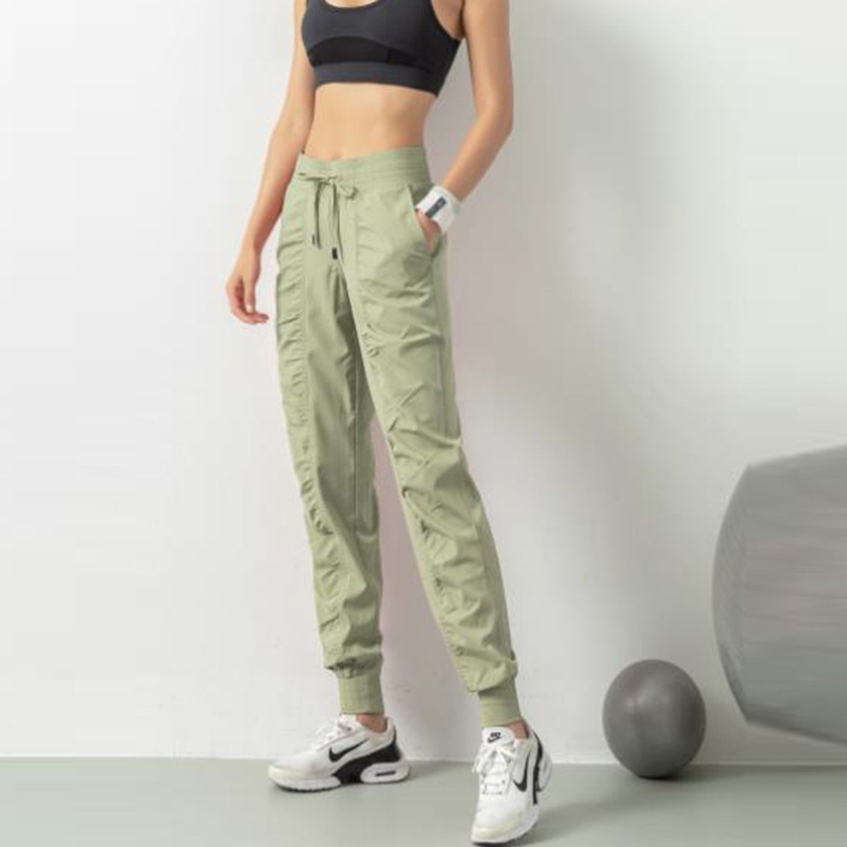Women's Wrinkle Slimming Fitness Sports Pants Loose Leggings